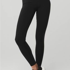 New Alo High-Waist Airbrush Legging
